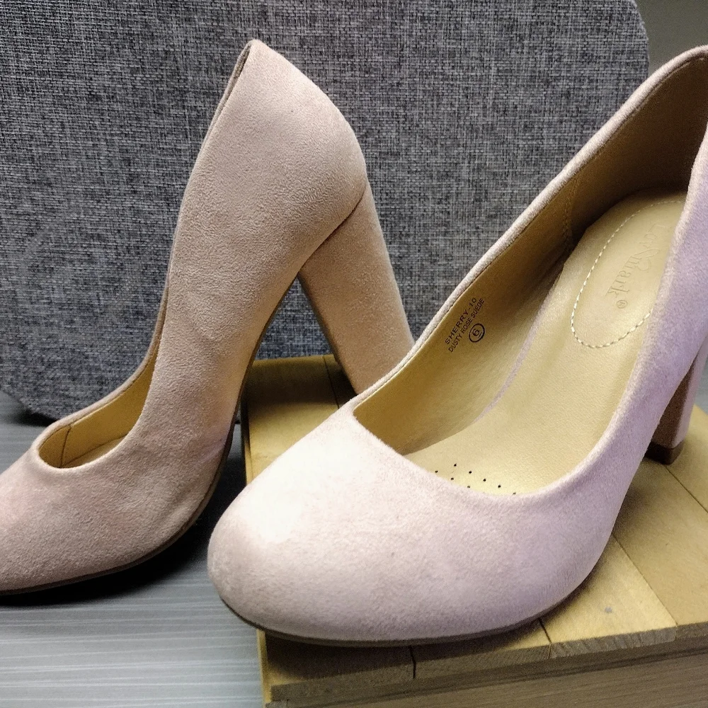 Lov 💕 Mark Dusty Rose Pink Suede Closed Toe Block Heel Dress Shoes 6 Pre-owned - Picture 4 of 13